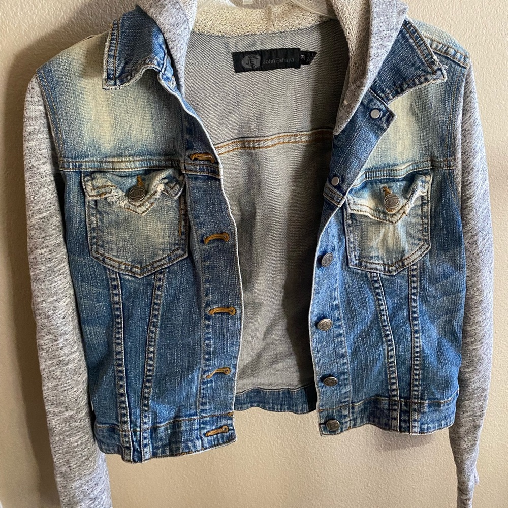 JOHN ESHAYA Denim Jacket/Sweatshirt Insert 💙